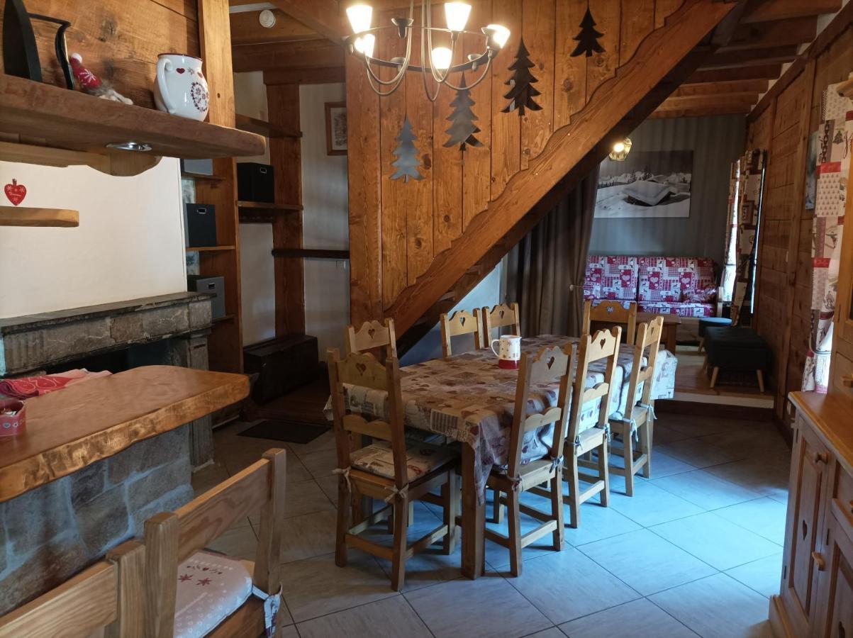 La Ferme d'Henriette, à Samoëns Exterior foto