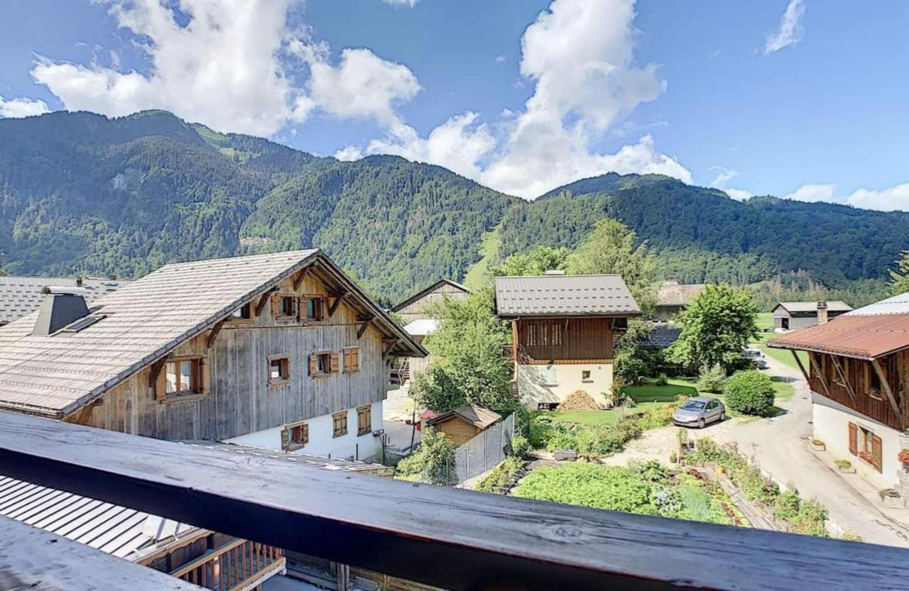 La Ferme d'Henriette, à Samoëns Exterior foto