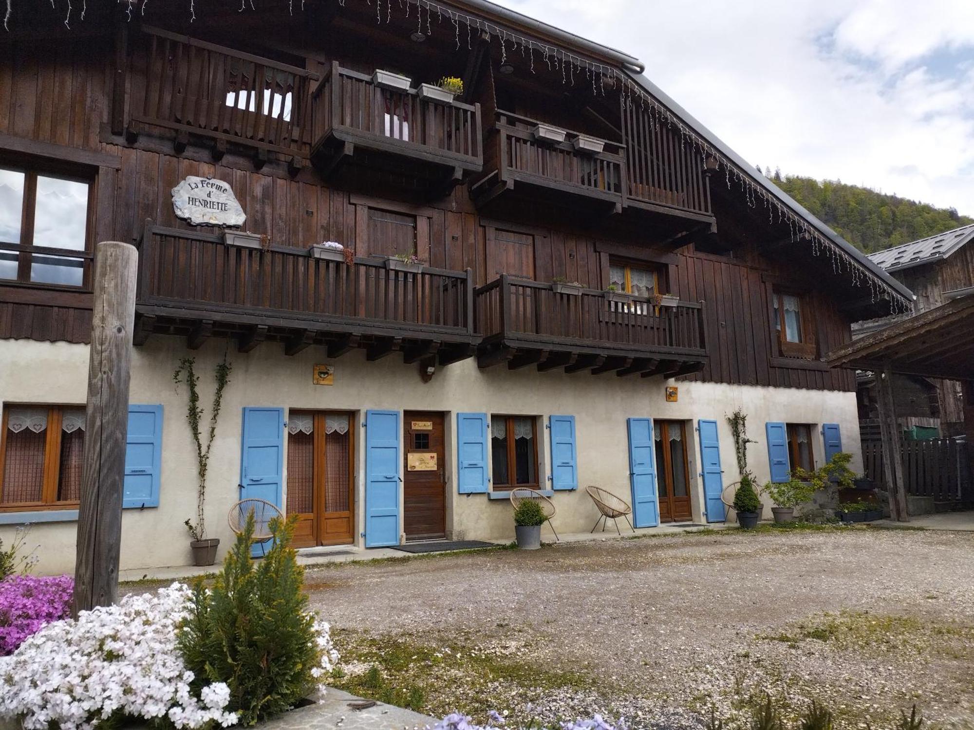 La Ferme d'Henriette, à Samoëns Exterior foto